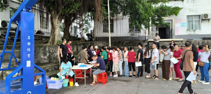 健康體檢“送上門”，江口鄉(xiāng)守護(hù)群眾飲食安全